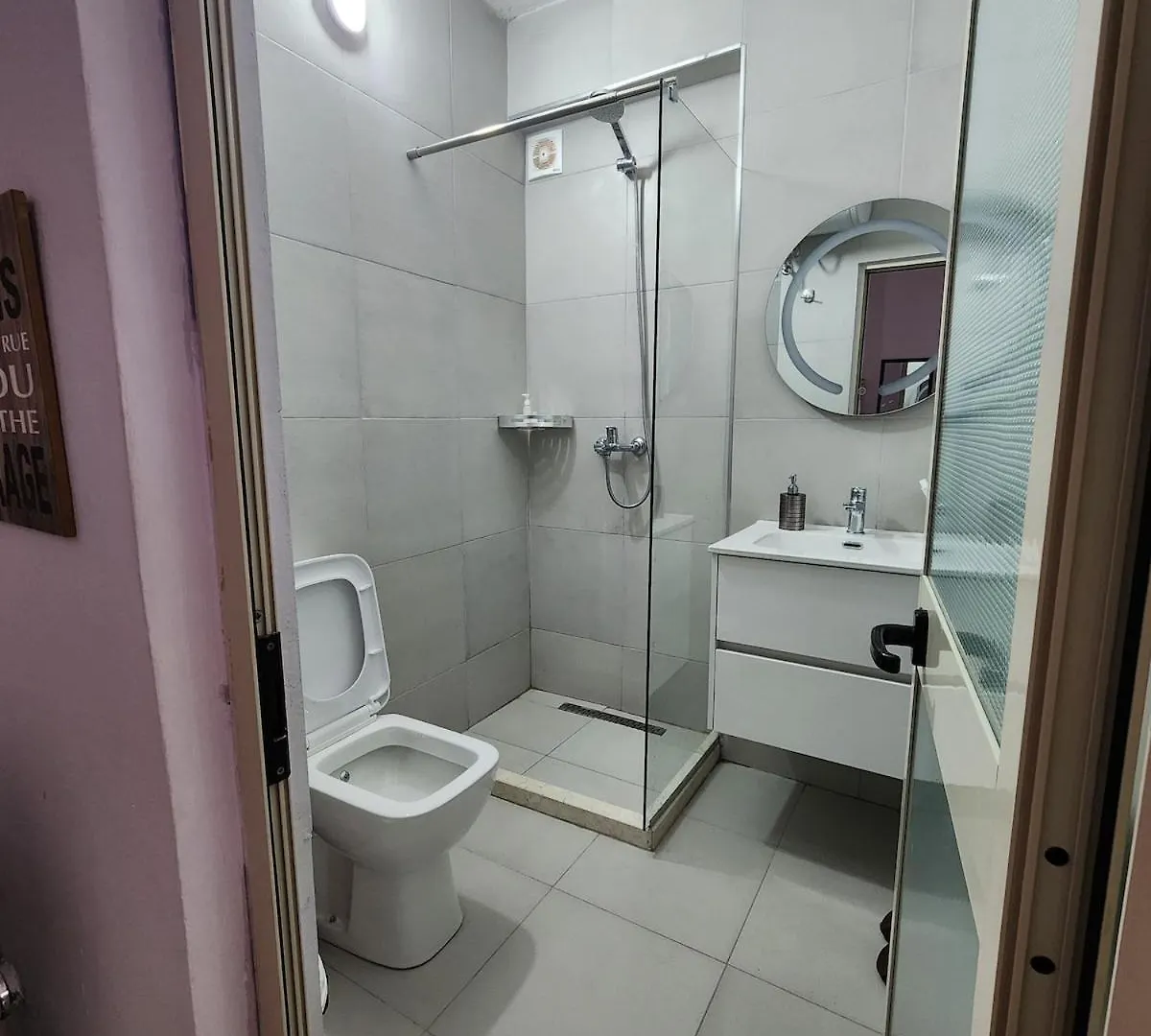 Sunflower Apartment Durrës