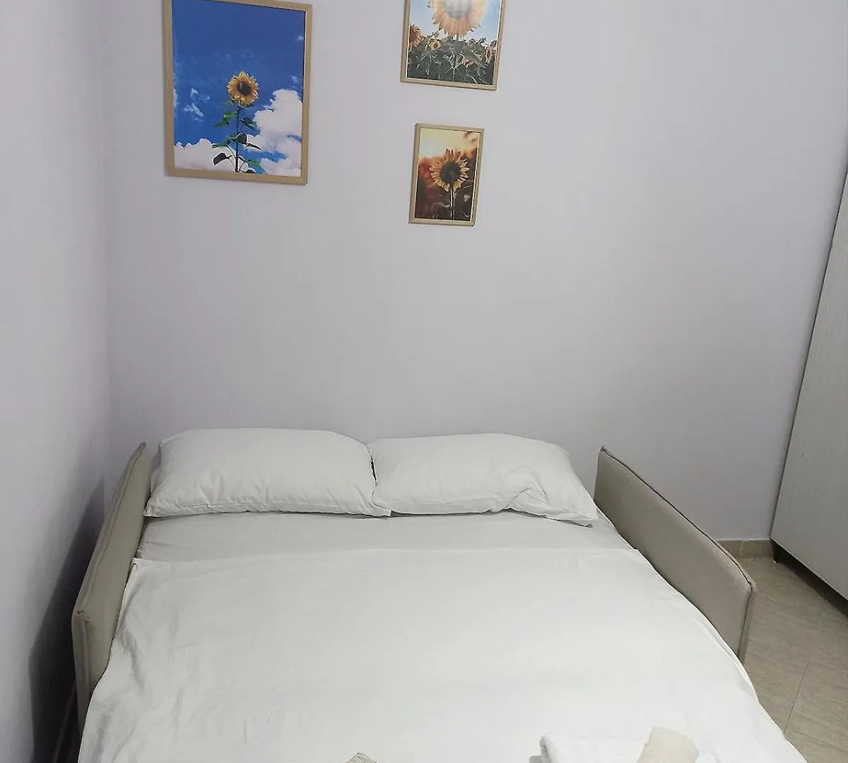 Sunflower Apartment Durrës